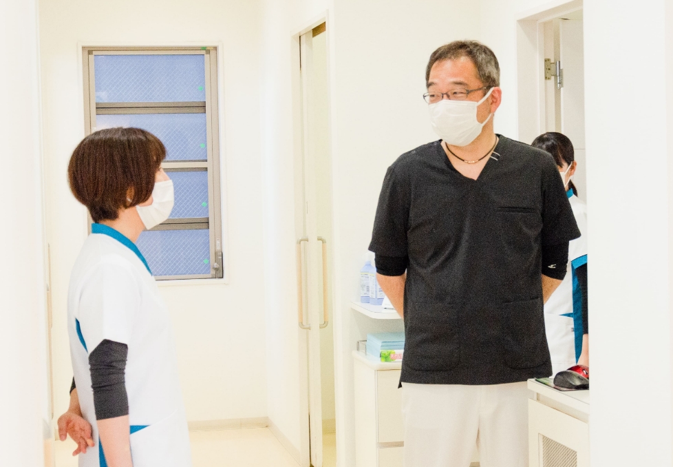 院長とスタッフ