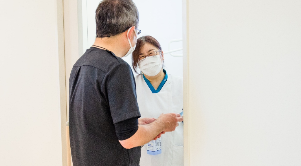 院長とスタッフ